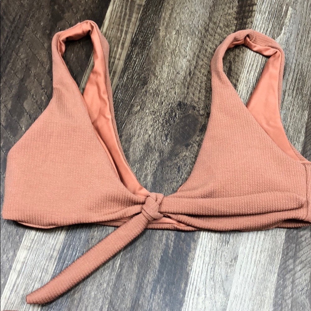 Bathing suit - Picture 2 of 4